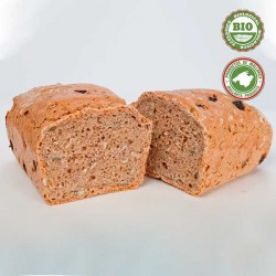 Pan de espelta integral con frutos secos (aprox...